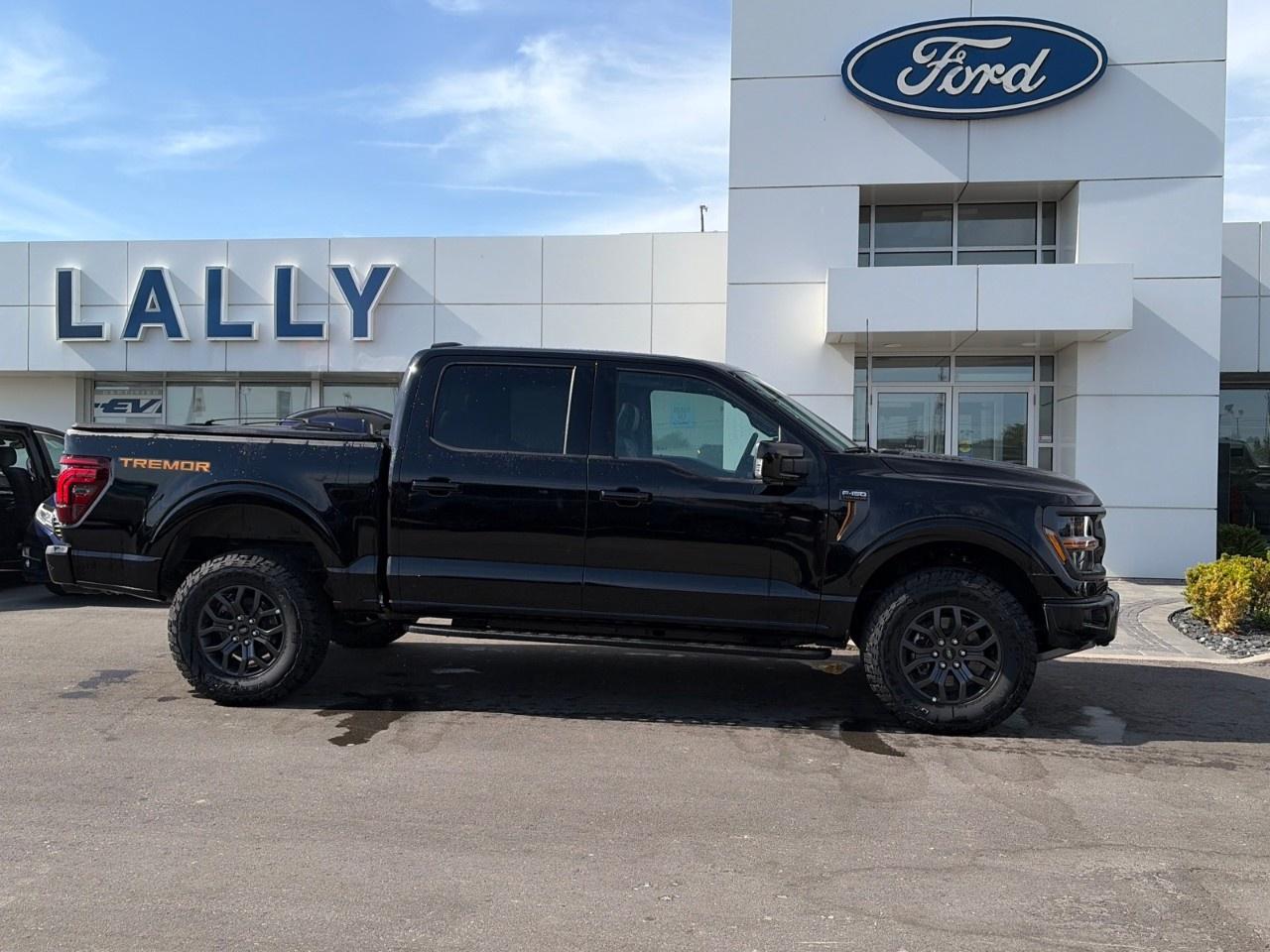 2026 Ford F-150 Tremor 4WD SuperCrew 5.5' Box Photo