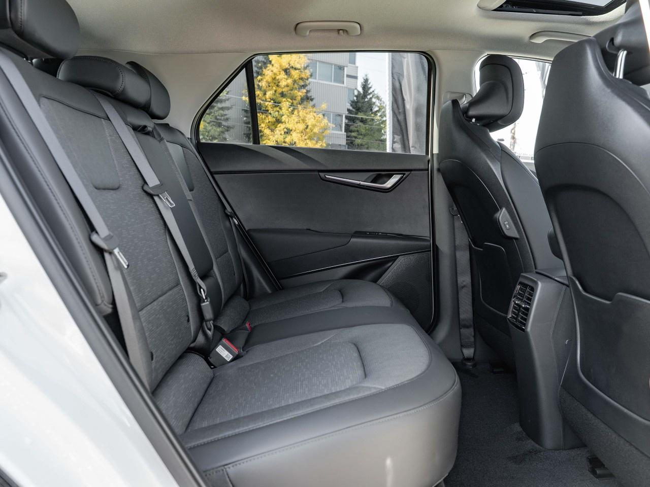 2026 Kia NIRO EV Wave FWD Photo