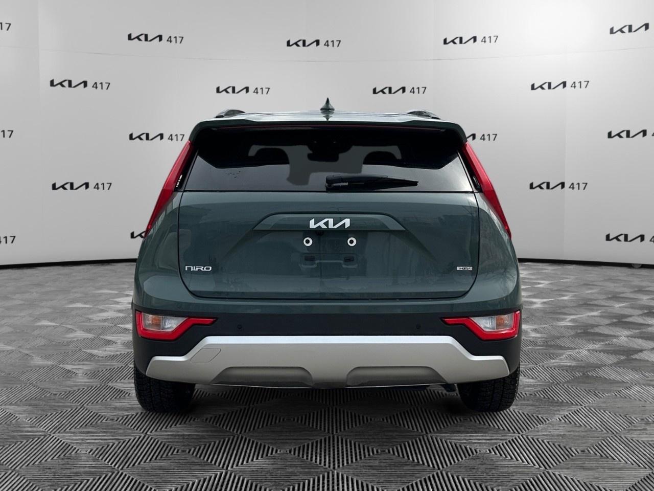 2024 Kia NIRO EX FWD Photo3