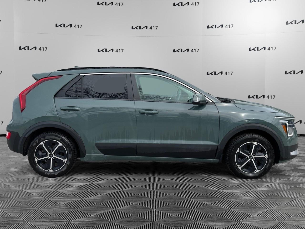 2024 Kia NIRO EX FWD Photo