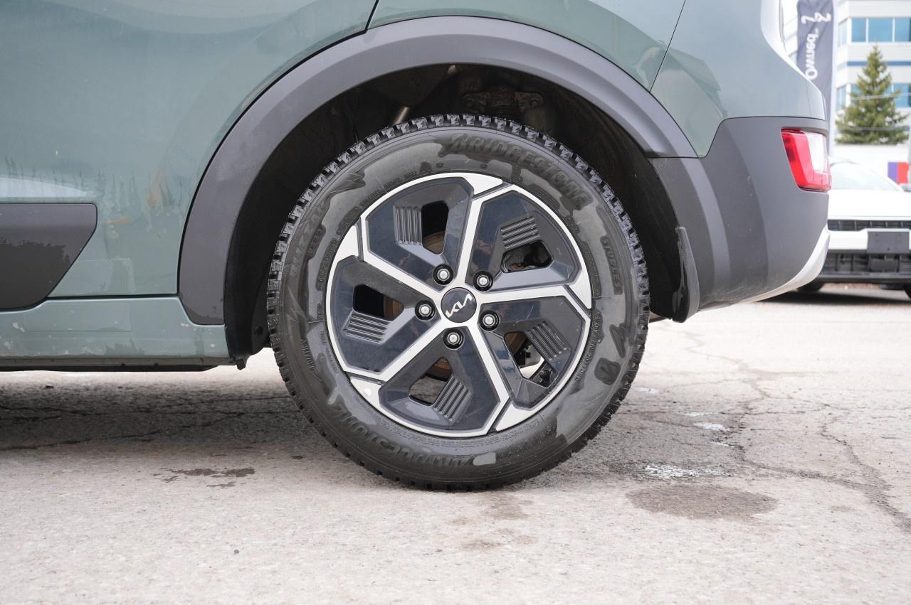 2024 Kia NIRO EX FWD Photo