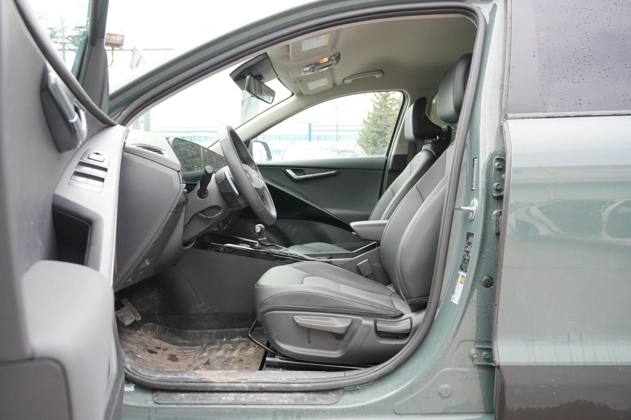 2024 Kia NIRO EX FWD Photo