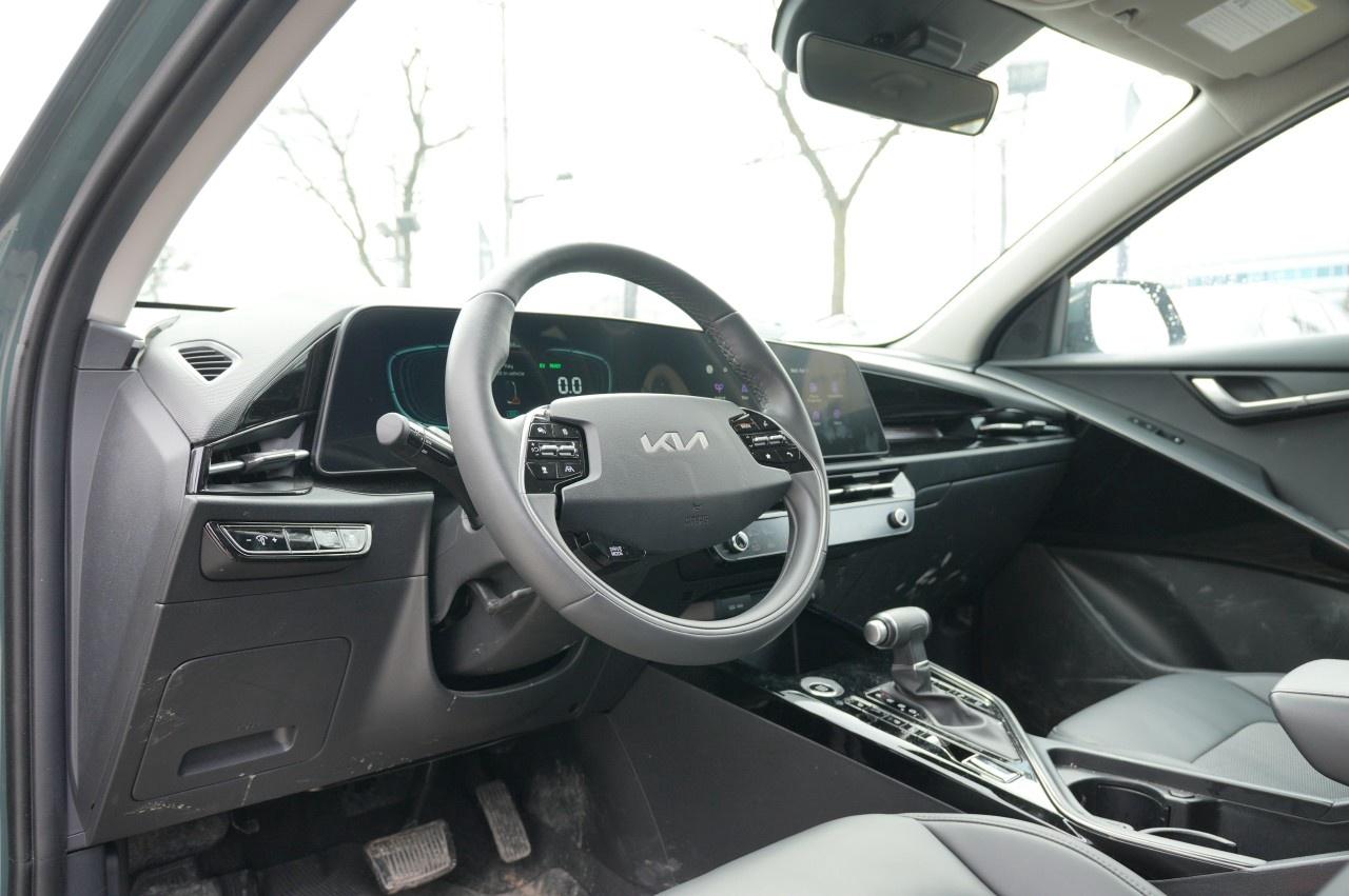 2024 Kia NIRO EX FWD Photo