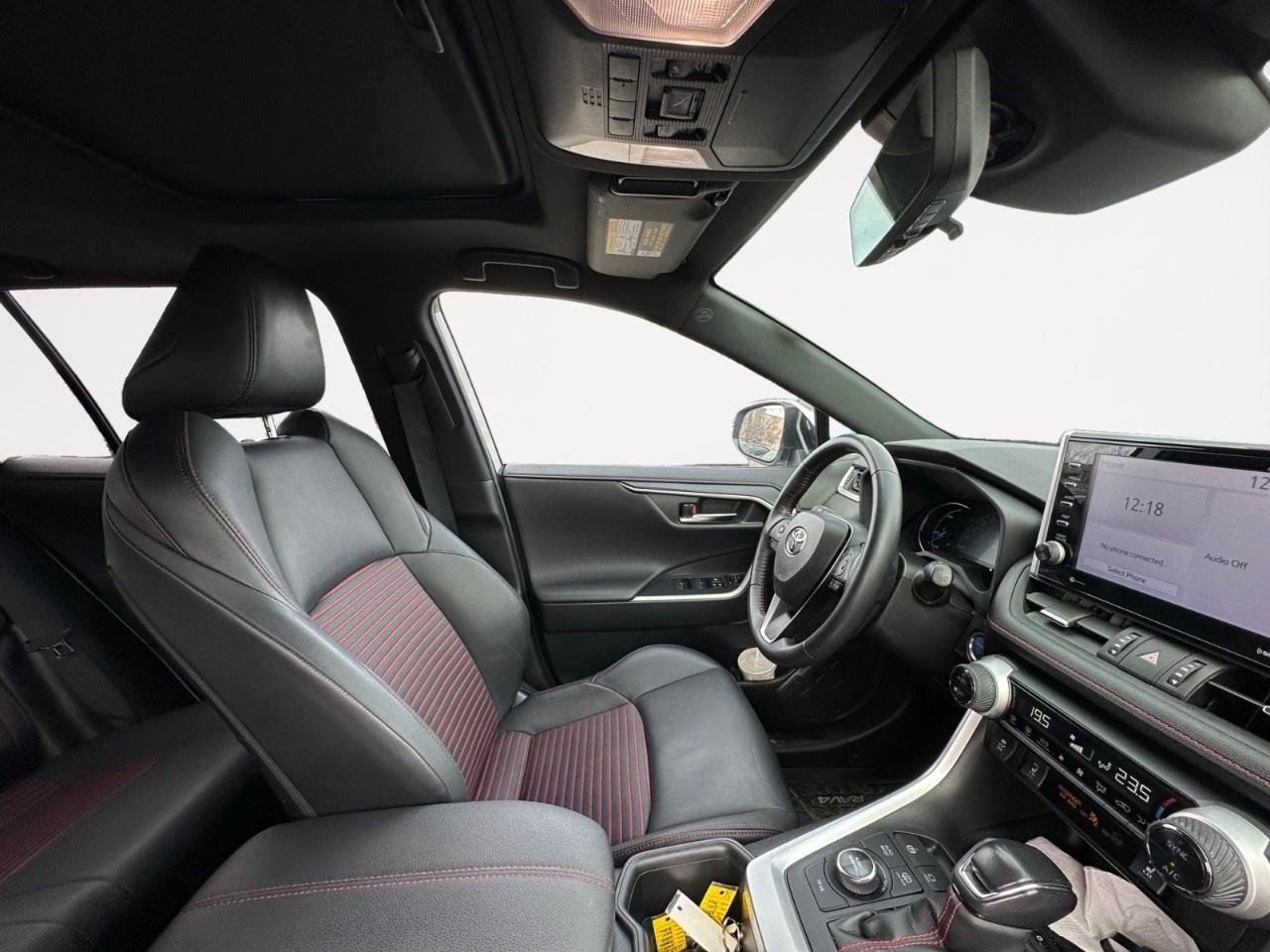 2022 Toyota RAV4 Prime XSE AWD Photo