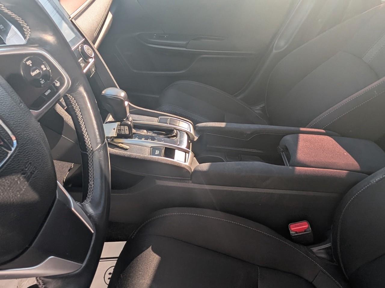 2017 Honda Civic LX Photo3