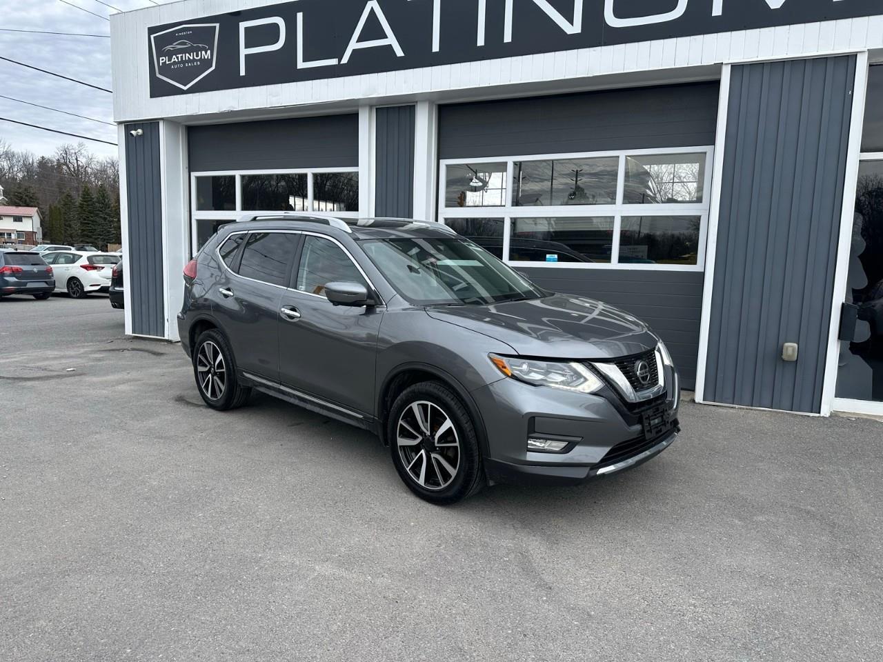 2018 Nissan Rogue SL Photo