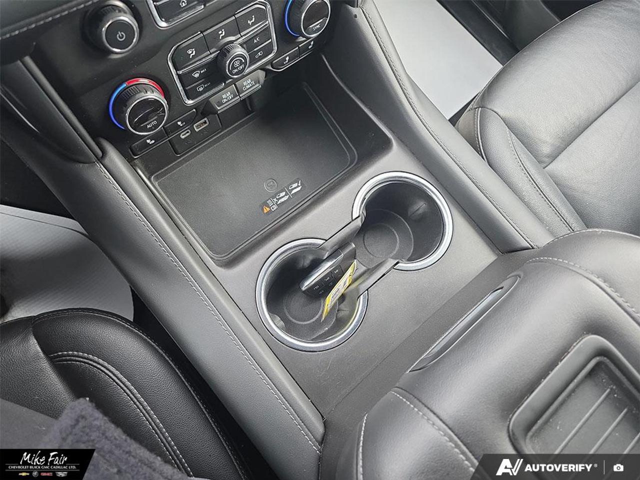 2021 Chevrolet Tahoe LT ONE OWNER! 10.2 Inch Infotainment Screen, 6 Speaker Audio, Teen Driver Technology Photo