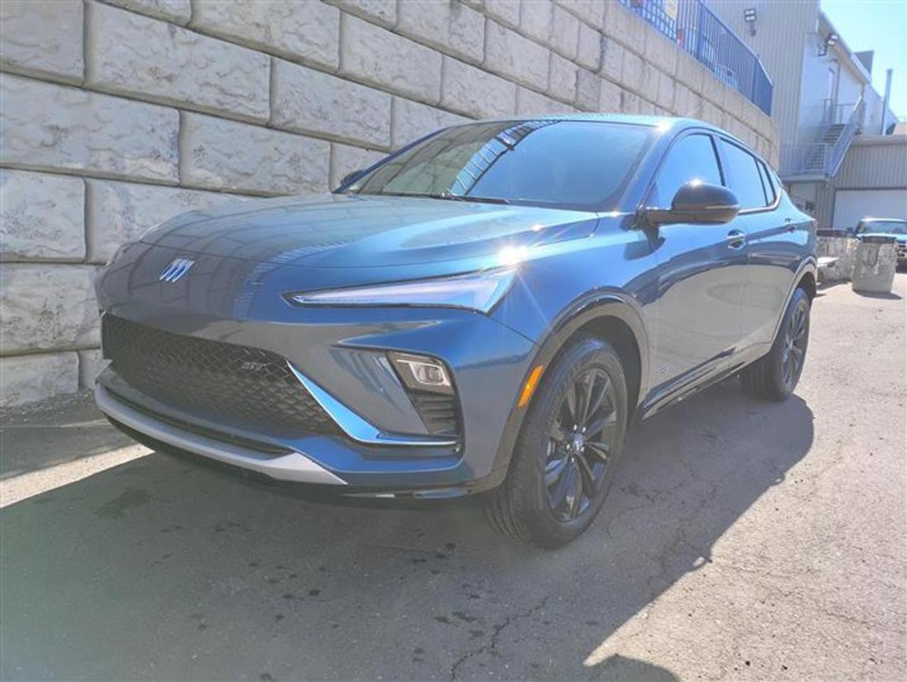 2WD Sport Utility Vehicle, FWD 4dr Sport Touring, 6-Speed Automatic, Turbocharged Gas 1.2L/