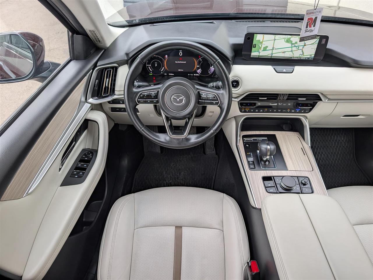 2024 Mazda CX-90 PHEV GT AWD - NAVI -  PANO ROOF - 7 PASS - 360 CAMERA Photo