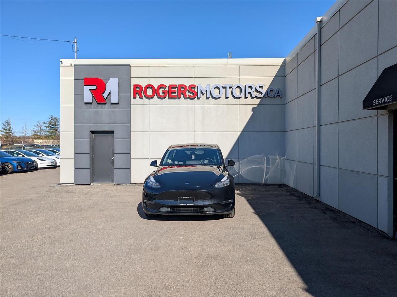 2021 Tesla Model Y LONG RANGE AWD - DUAL MOTOR Photo