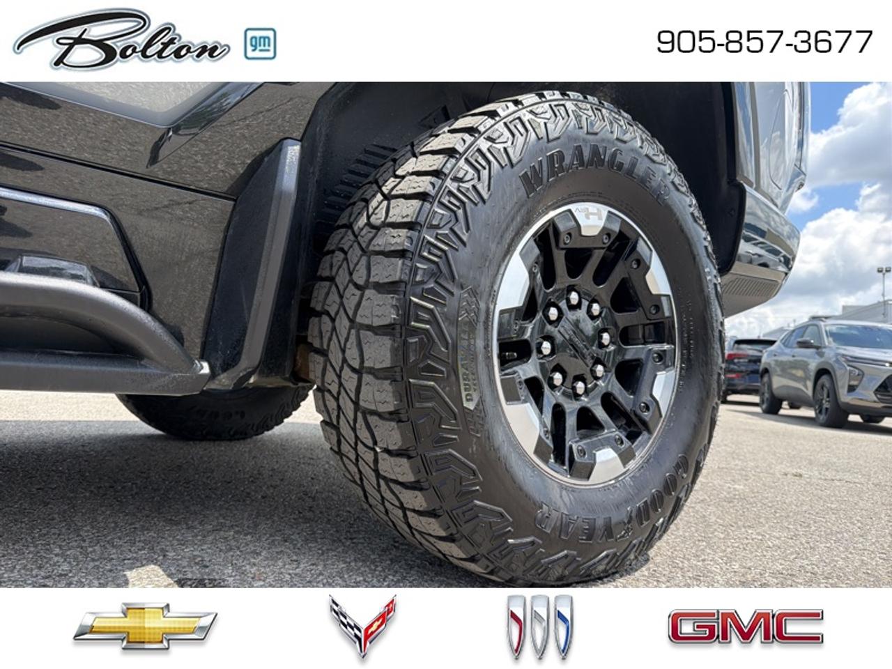 2025 GMC HUMMER EV Pickup 2X GM CERTIFIED PRE-OWNED PROGRAM - FINANCE @ 3.99% Photo