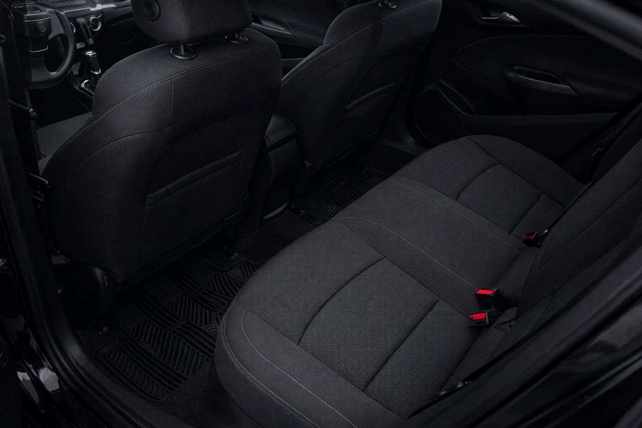 2016 Chevrolet Cruze LT Photo