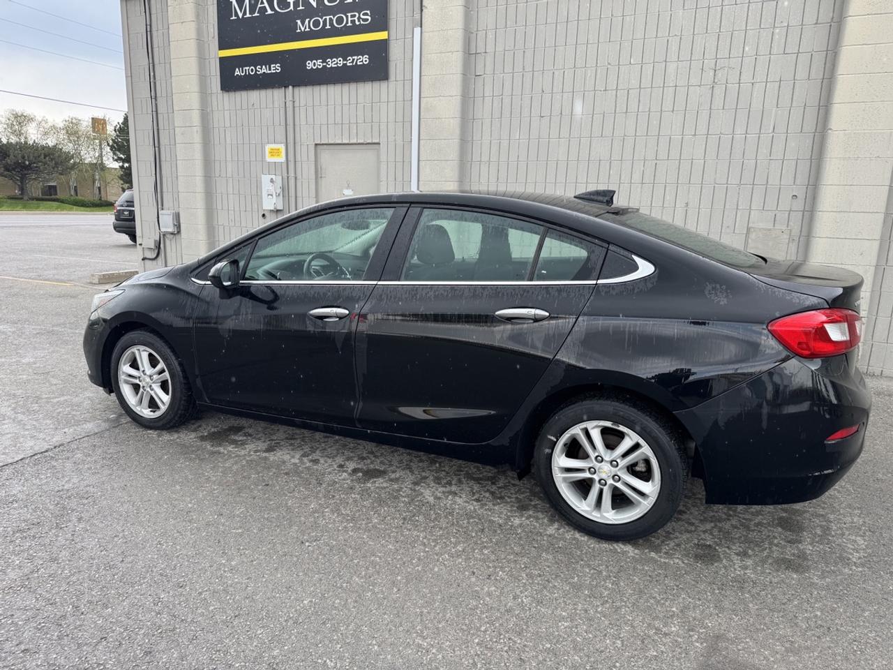 2016 Chevrolet Cruze LT - NO ACCIDENTS - ONE OWNER Photo