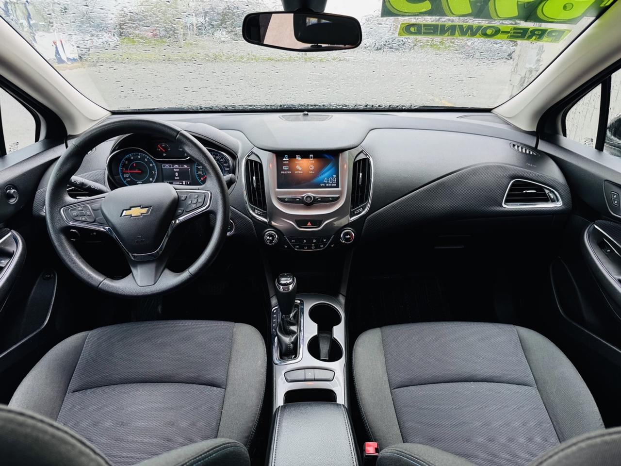 2016 Chevrolet Cruze LT - NO ACCIDENTS - ONE OWNER Photo