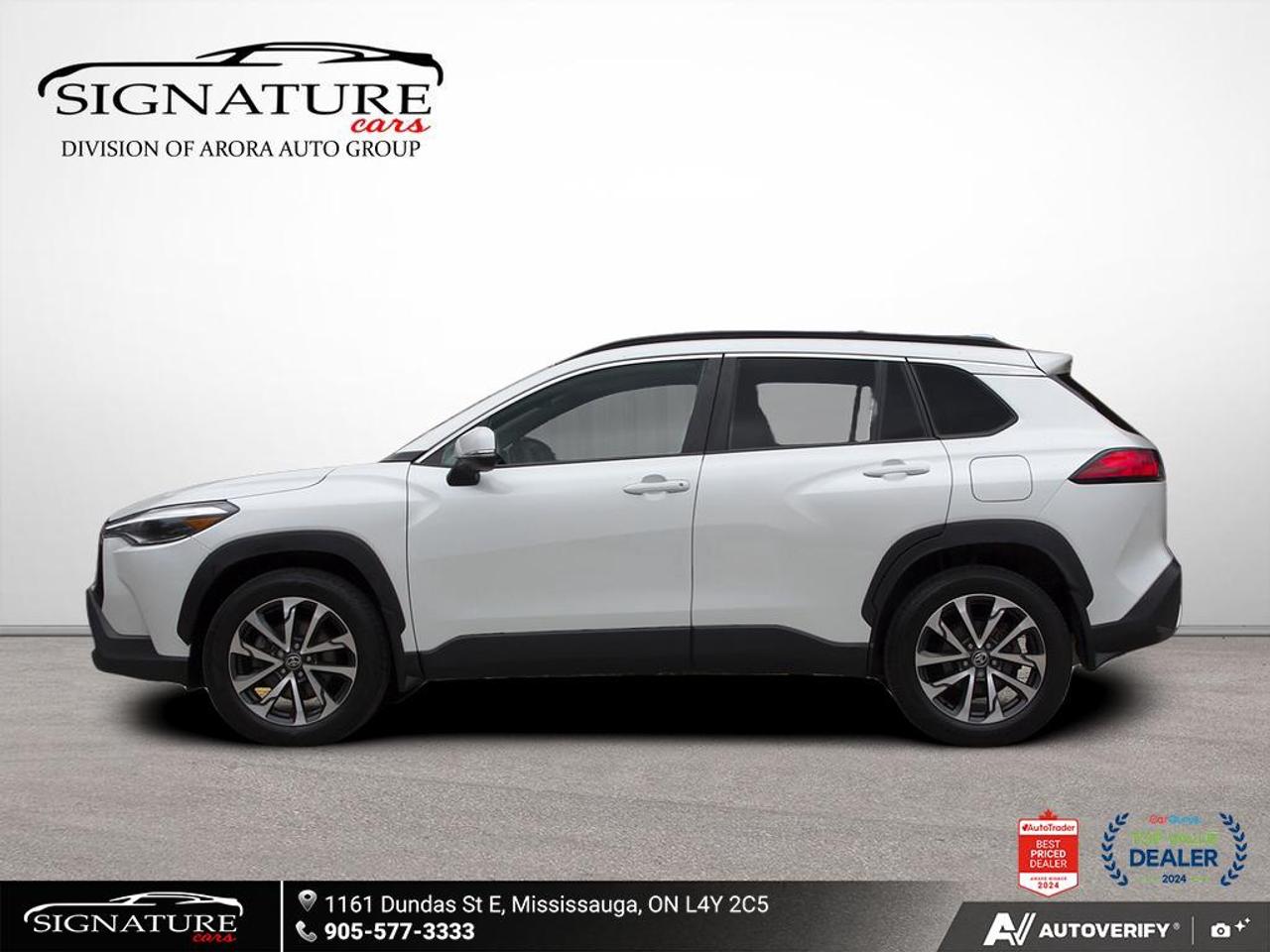 2022 Toyota Corolla Cross XLE AWD No Accident JBL Sunroof Leather Photo