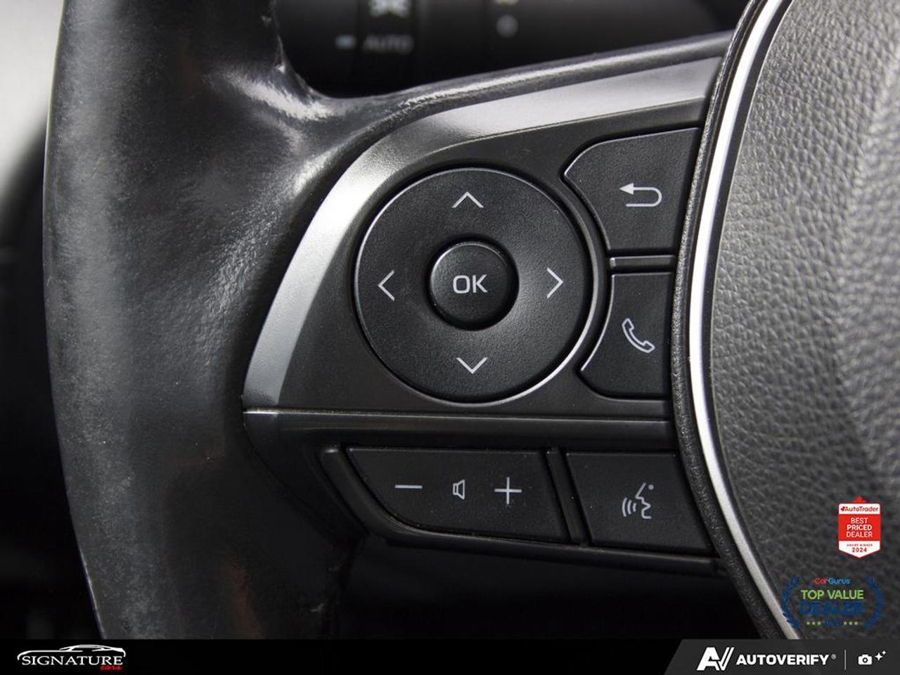2022 Toyota Corolla Cross XLE AWD No Accident JBL Sunroof Leather Photo