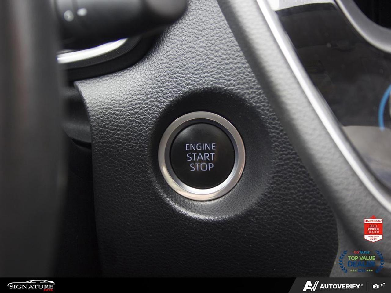 2022 Toyota Corolla Cross XLE AWD No Accident JBL Sunroof Leather Photo