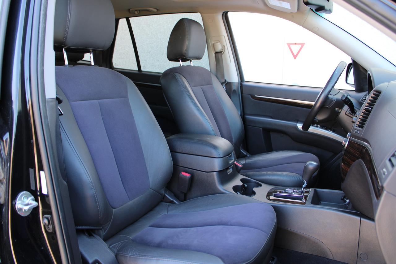 2011 Hyundai Santa Fe GLS Photo