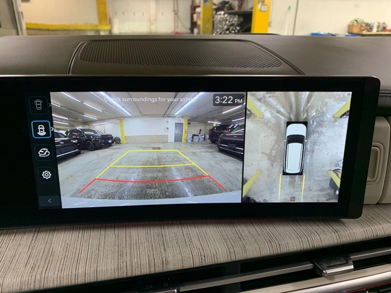 2025 Hyundai Santa Fe Ultimate Calligraphy AWD w/Beige Interior Photo