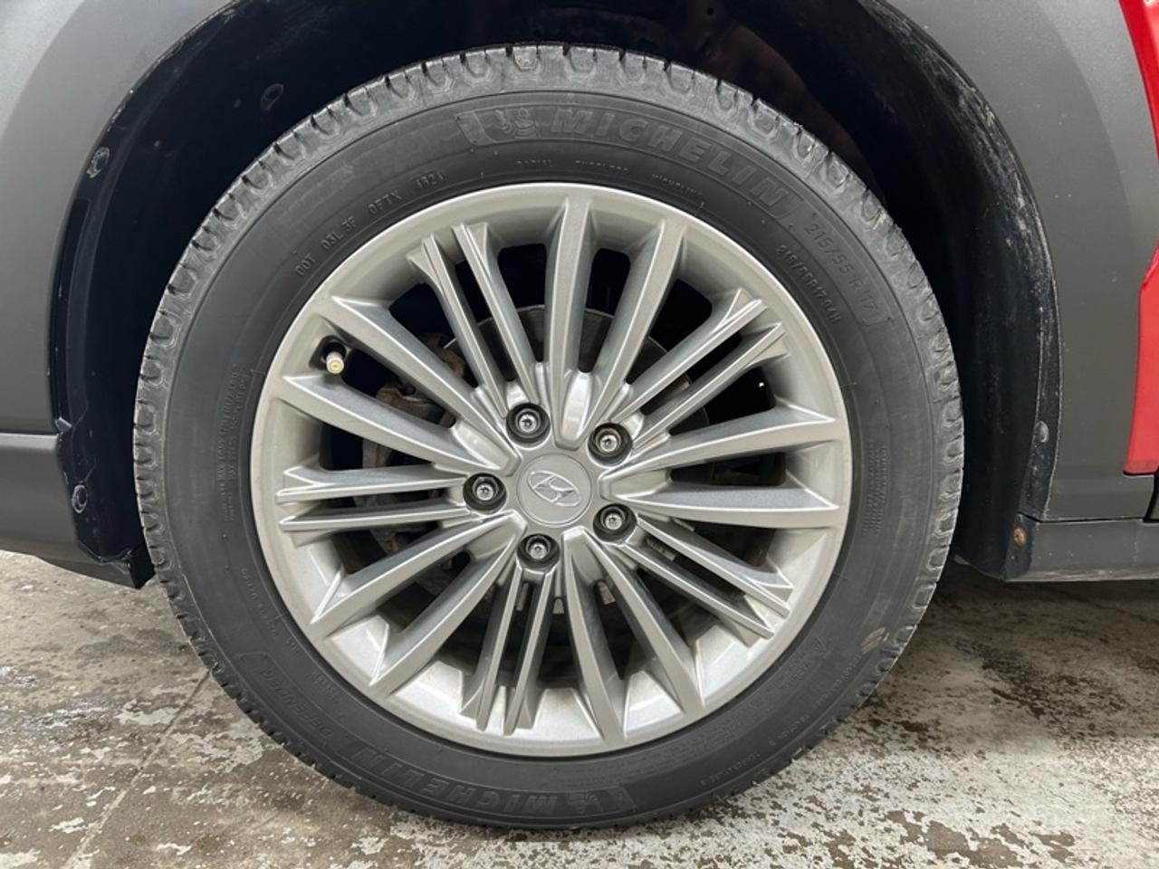 2019 Hyundai KONA 2.0L Preferred FWD w/Two-Tone Roof Photo