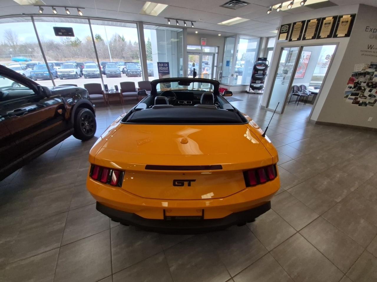 2026 Ford Mustang GT PREMIUM, NITE PONY PKG, ACTIVE VALVE EXHAUST Photo4