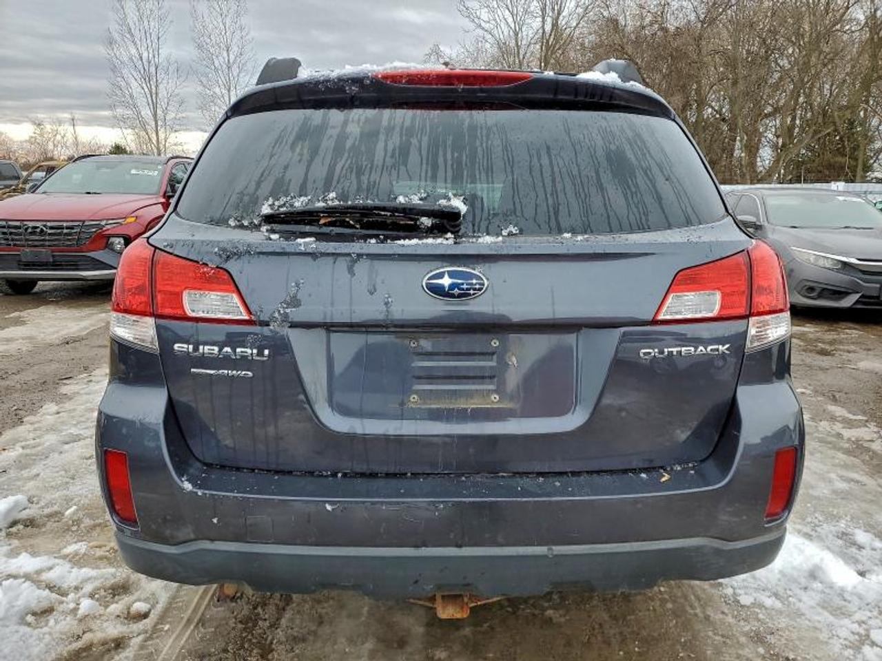 2012 Subaru Outback 2.5i Touring Photo