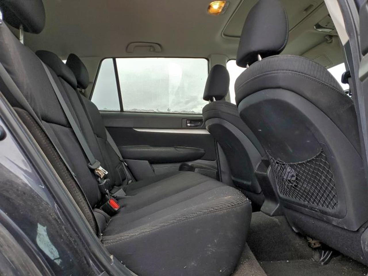 2012 Subaru Outback 2.5i Touring Photo