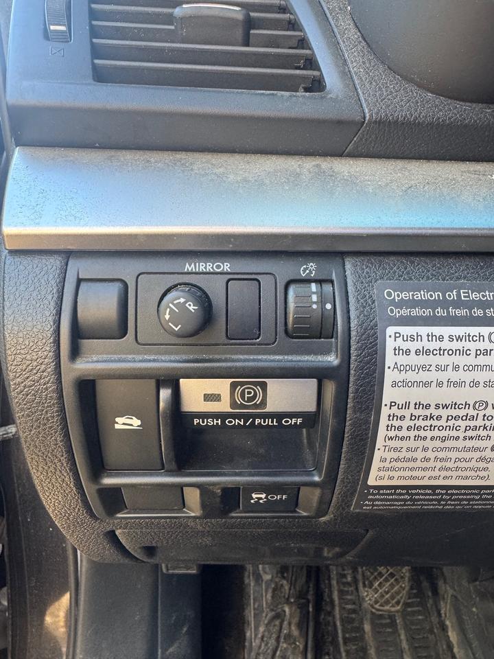 2012 Subaru Outback 2.5i Touring Photo
