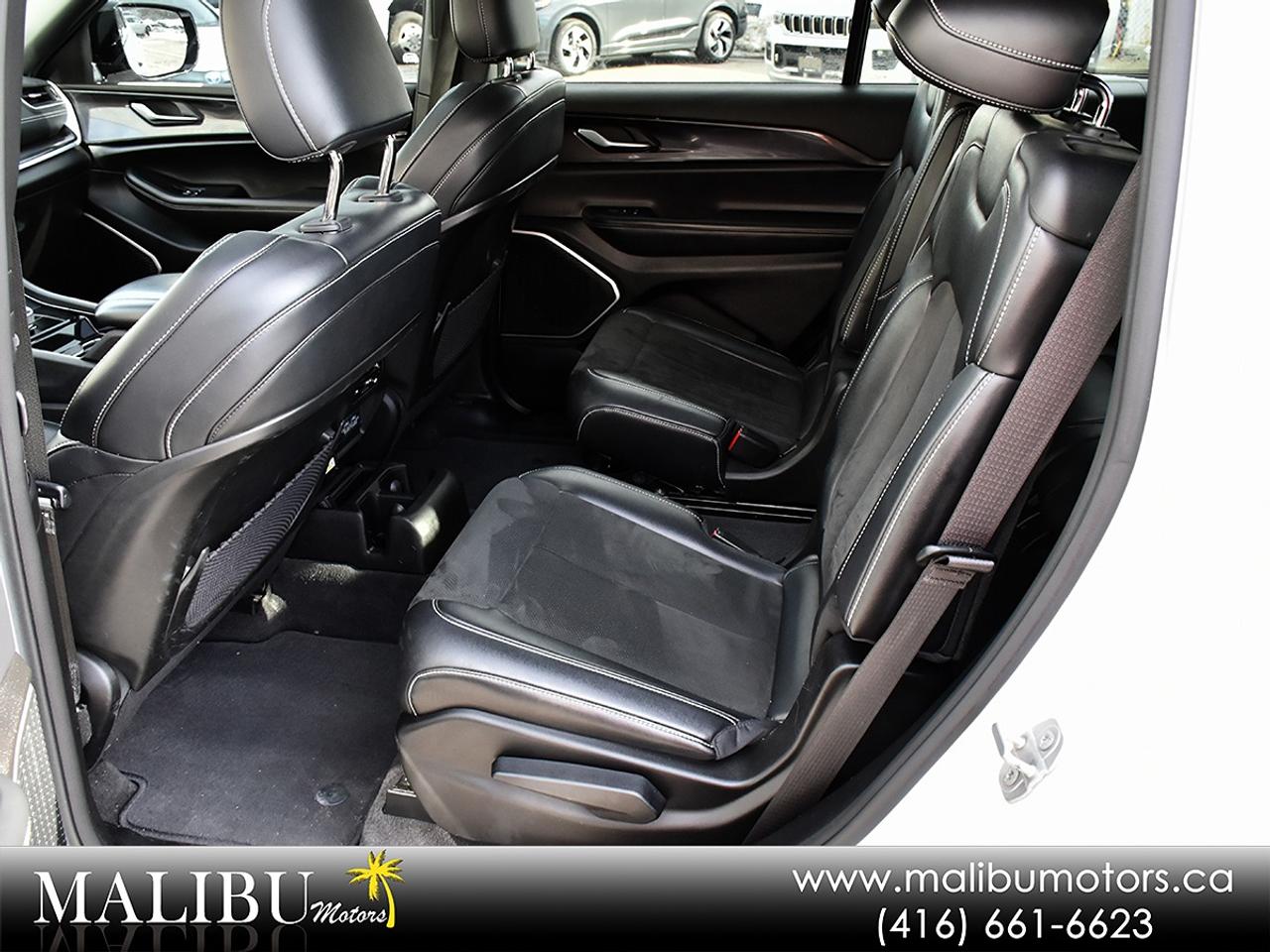 2021 Jeep Grand Cherokee Altitude long wheel base Photo