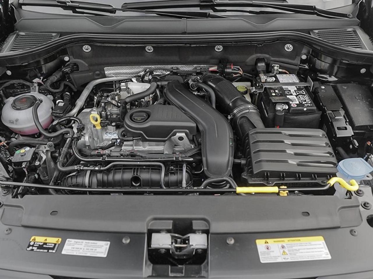 2026 Volkswagen Taos Comfortline Black Edition Photo