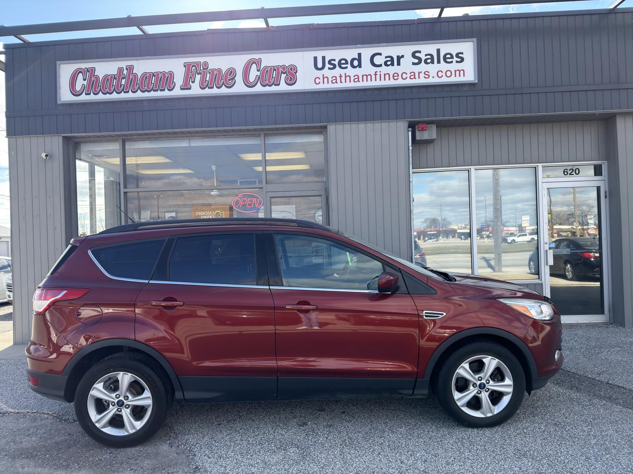 2015 Ford Escape SE Photo