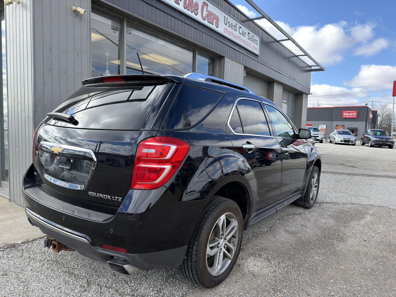 2016 Chevrolet Equinox LTZ Photo2