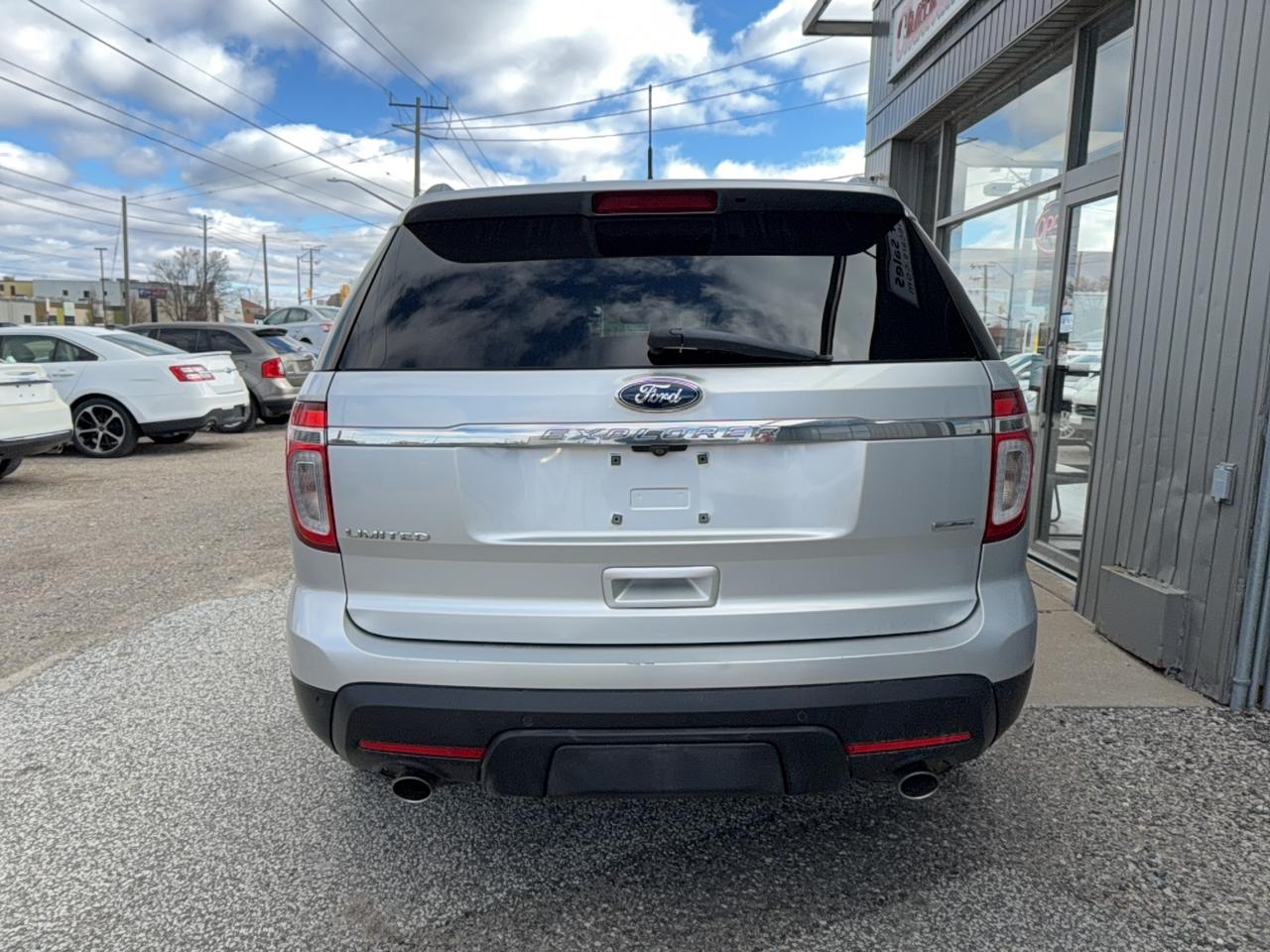 2013 Ford Explorer LIMITED - Photo #3