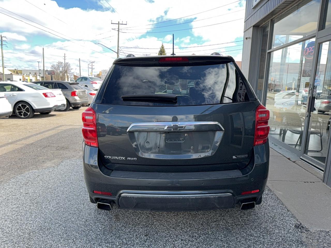 2017 Chevrolet Equinox Premier - Photo #4