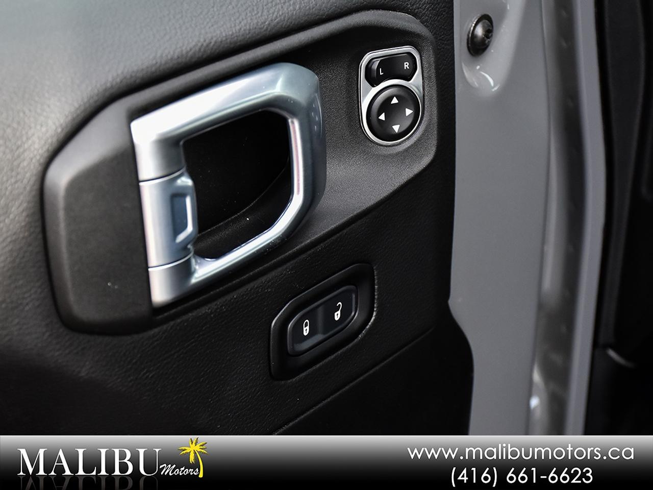 2021 Jeep Wrangler Unlimited Sahara Photo