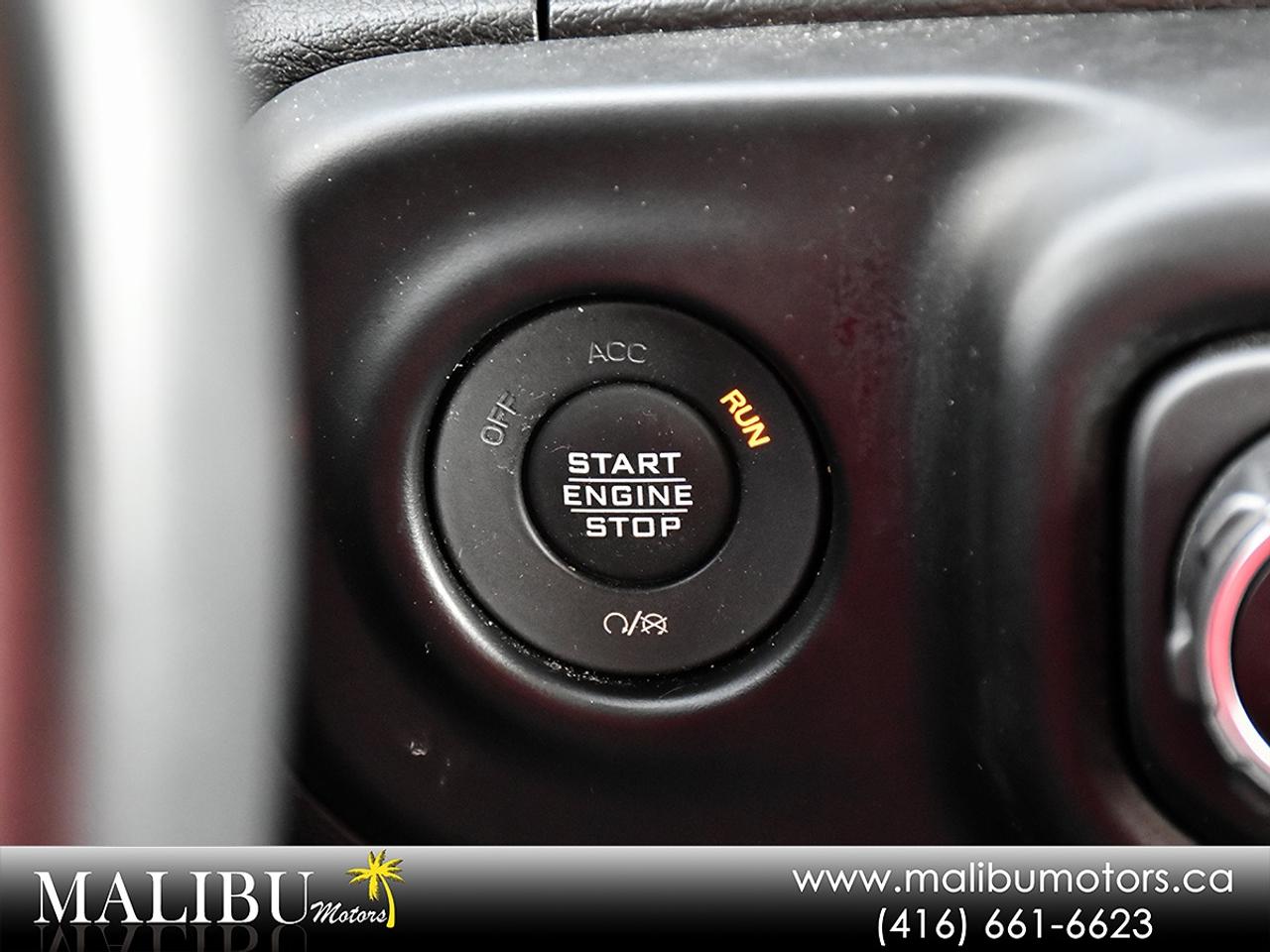 2021 Jeep Wrangler Unlimited Sahara Photo