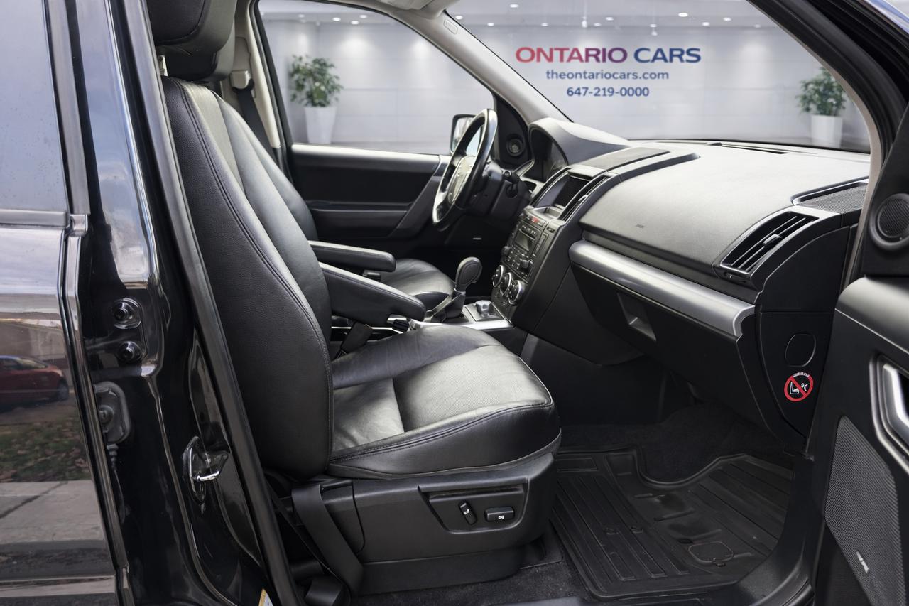 2008 Land Rover LR2 SE Photo