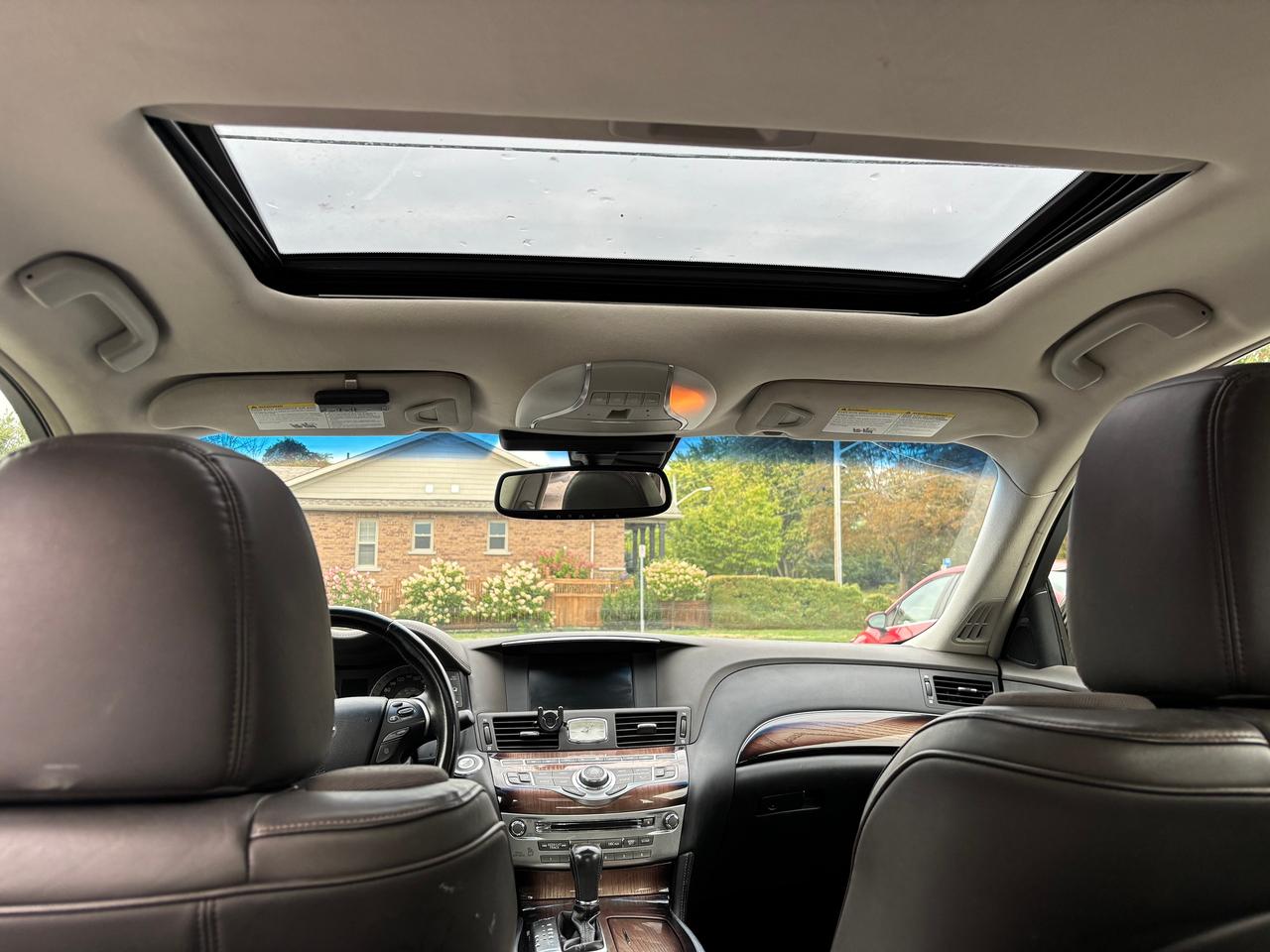 2012 Infiniti M37x 4dr Sdn AWD Photo