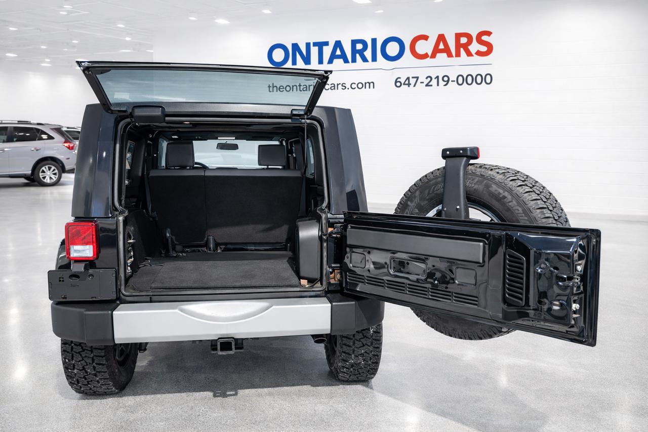 2008 Jeep Wrangler Sahara Photo2