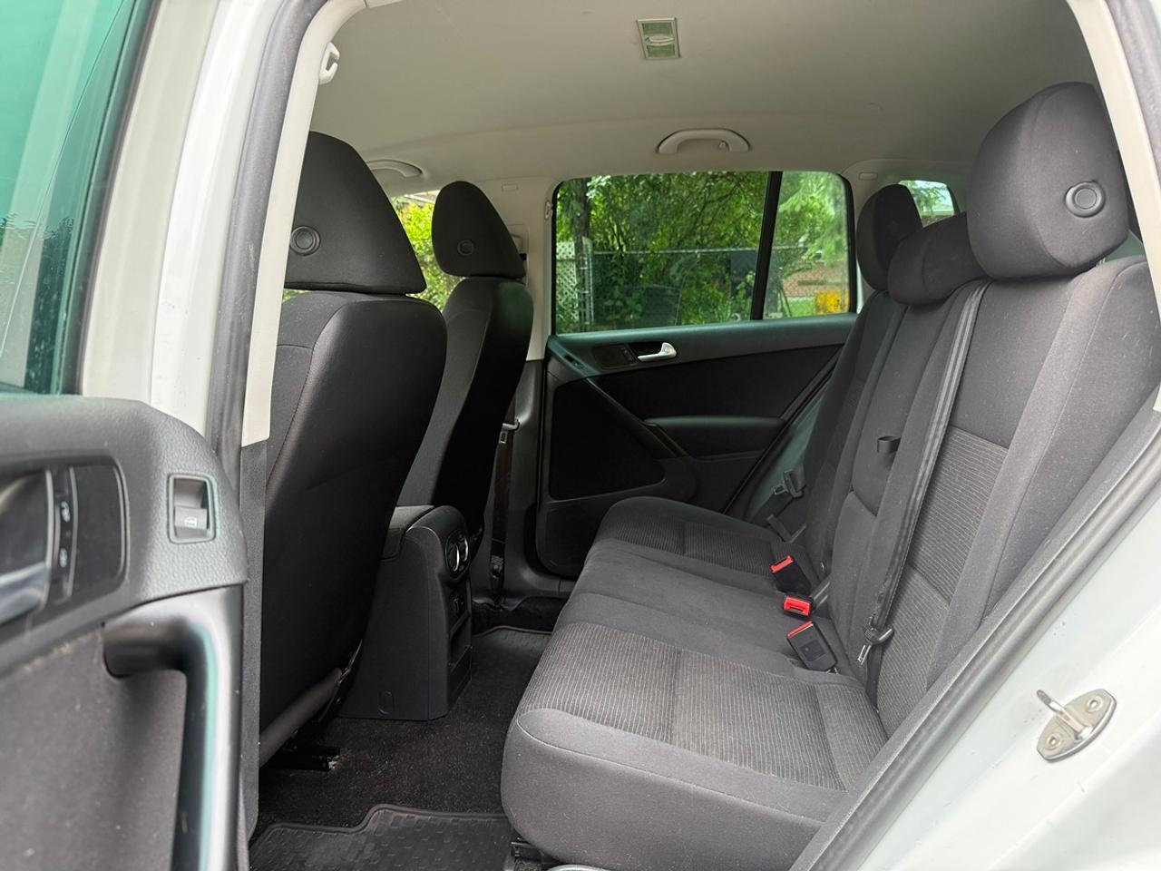 2015 Volkswagen Tiguan Trendline Photo