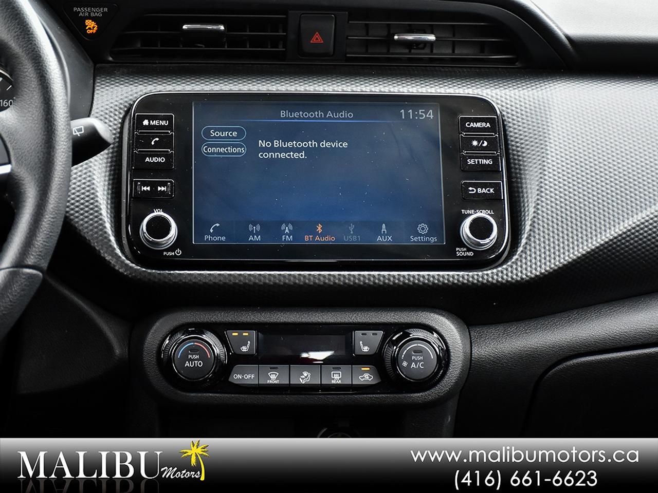 2024 Nissan Kicks SV Photo