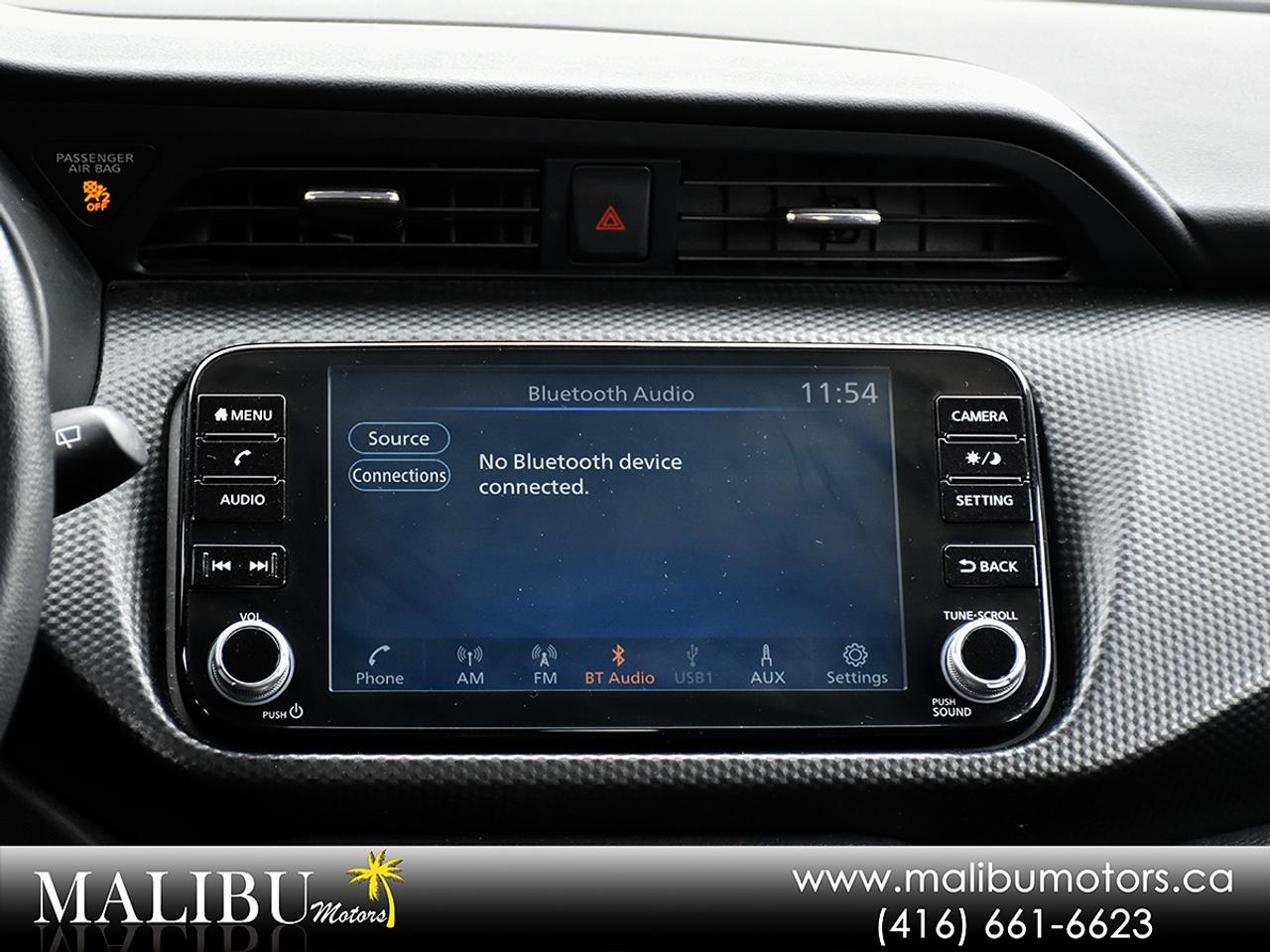 2024 Nissan Kicks SV Photo