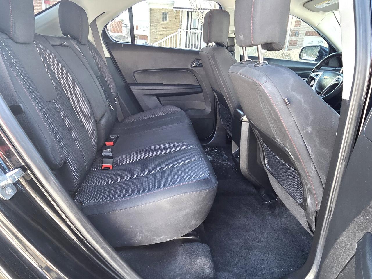 2017 Chevrolet Equinox LT Photo