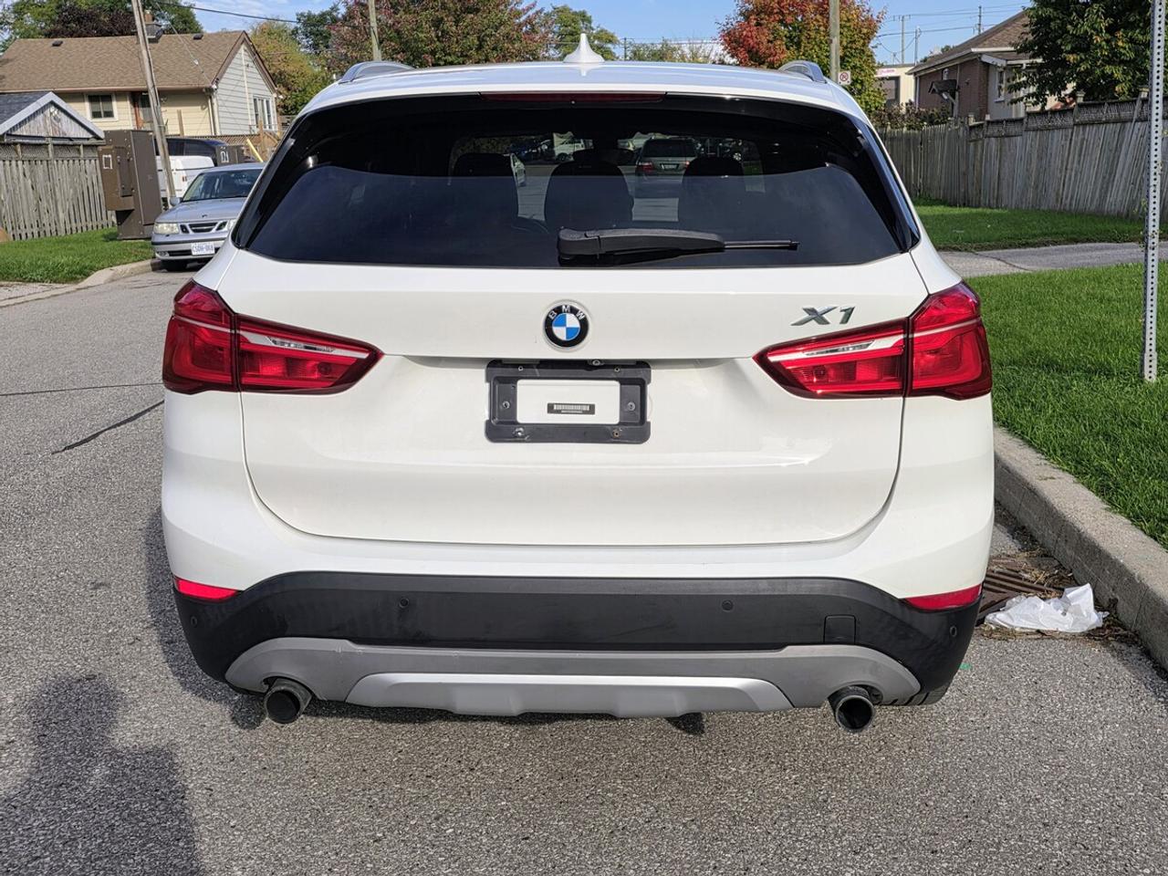 2016 BMW X1 xDrive28i Photo