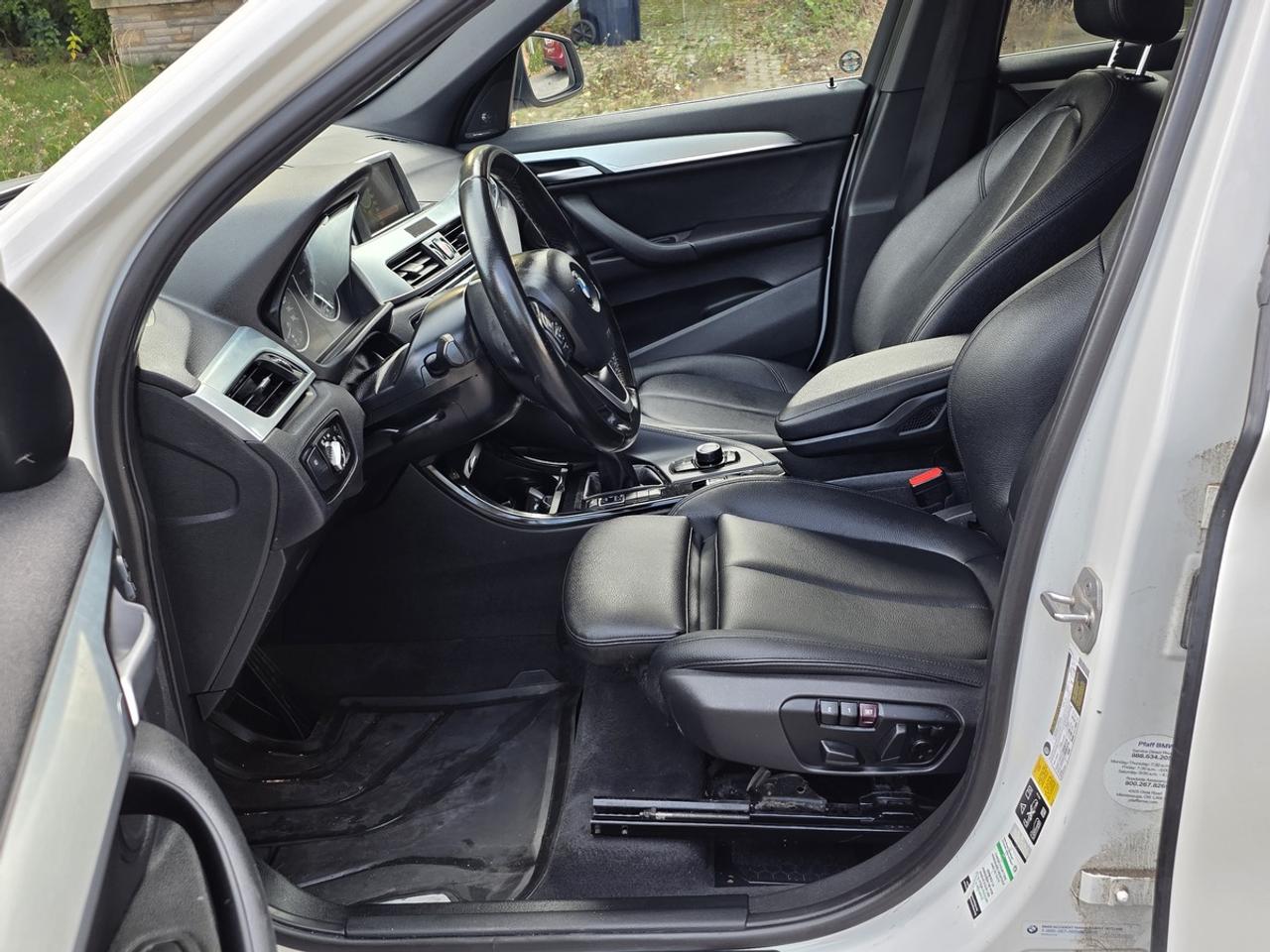 2016 BMW X1 xDrive28i Photo