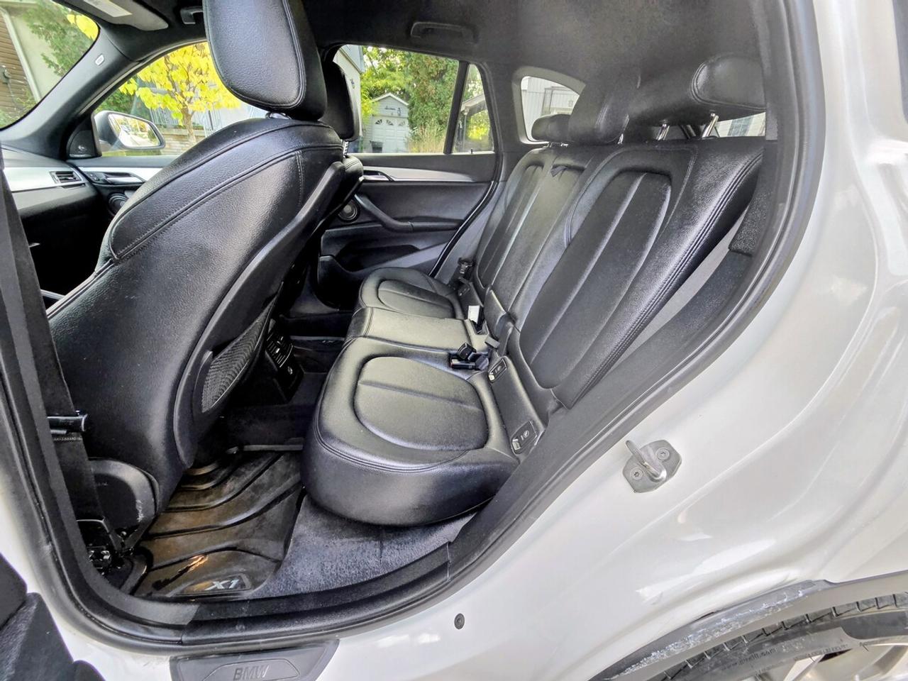 2016 BMW X1 xDrive28i Photo