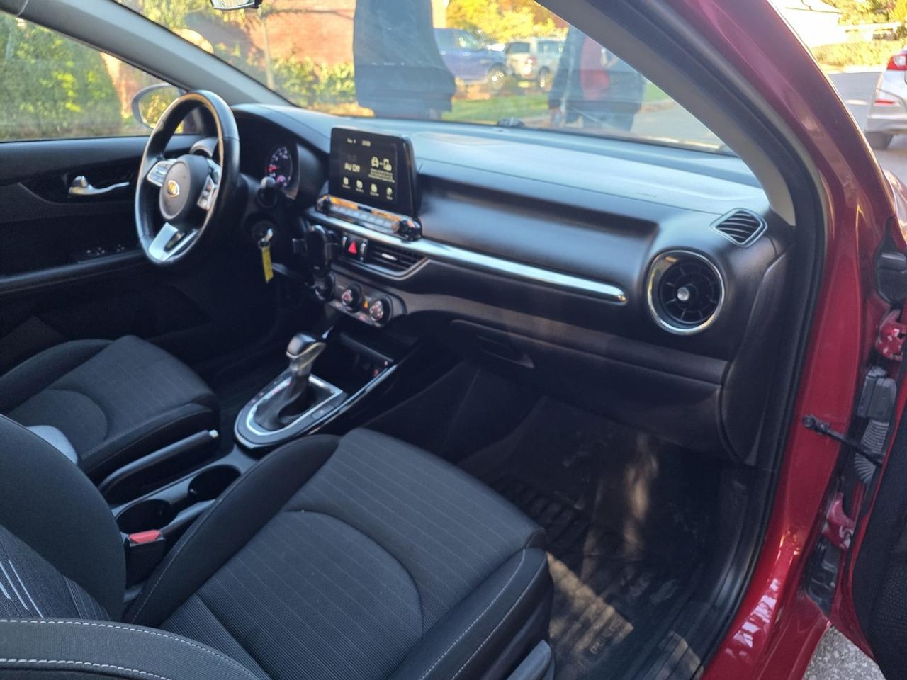 2020 Kia Forte EX+ Photo