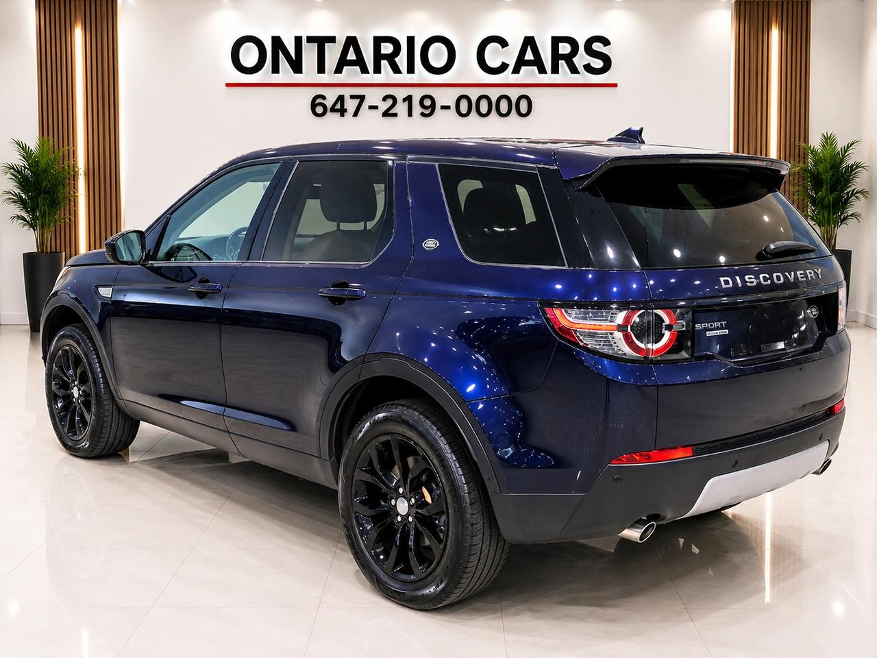 2016 Land Rover Discovery Sport HSE Photo