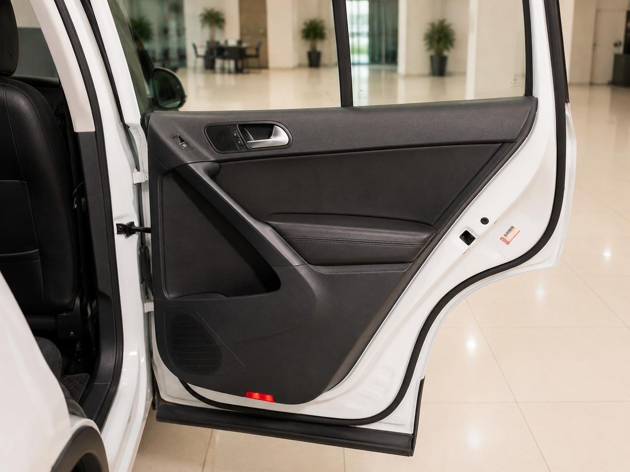 2014 Volkswagen Tiguan Trendline Photo