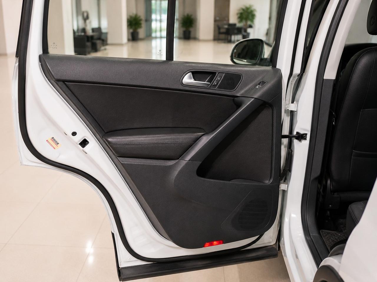 2014 Volkswagen Tiguan Trendline Photo